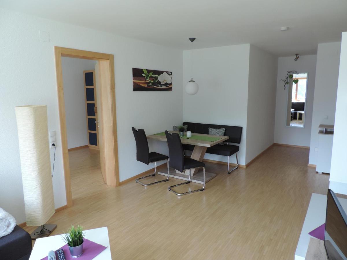 Ferienwohnung Mathis Ванданс Екстериор снимка